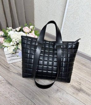 Женская сумка шоппер формата А4 большая молодежная стильная черная экокожа