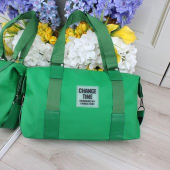 Большая женская сумка стильная городская вместительная модная плащевка зеленая