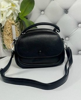 Женская черная сумка через плечо маленькая сумочка кроссбоди стильная экокожа