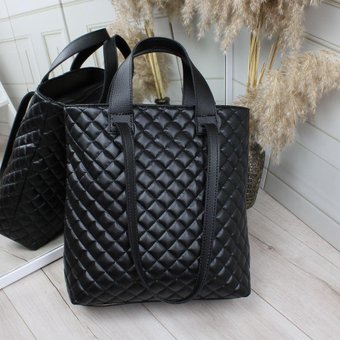 Велика жіноча сумка шоппер формату А4 стьобана стильна молодіжна чорна екошкіра
