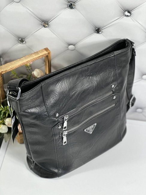 Женская сумка под кожу средняя вместительная сумочка на плечо черная экокожа