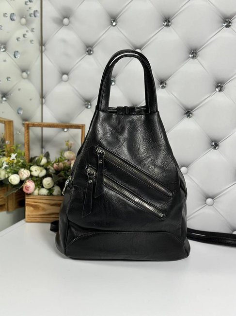Сумка-рюкзак треугольный женский мягкий городской молодежный стильный черный экокожа