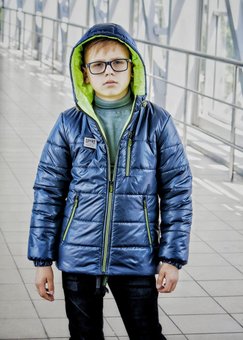 Куртка для мальчика детская демисезонная с капюшоном 8-12л весна осень синяя с салатовым 146