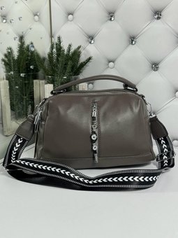 Женская сумочка средняя вместительная сумка на широком ремне мокко экокожа