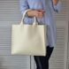 Женская сумка-шопер квадратная стильная вместительная светло-бежевая экокожа