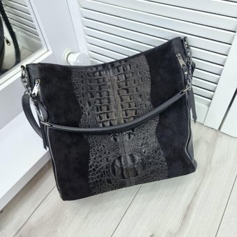 Большая женская сумка мешок комбинированная стильная чорная рептилия замша+кожзам