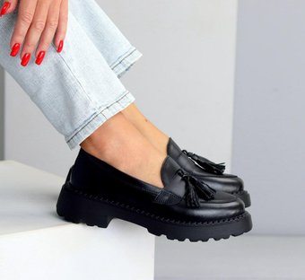 Женские туфли лоферы кожаные стильные черные натуральная кожа 40