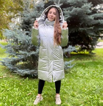 Длинное зимнее пальто пуховик на девочку зимняя куртка серебристая 10-13 лет 158