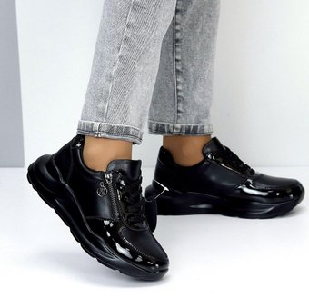 Женские кроссовки кожаные красивые модные удобные черные натуральная кожа/лак 41