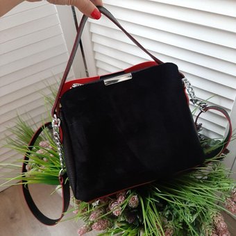 Небольшая замшевая женская сумочка через плечо сумка черная с красным натуральная замша+кожзам